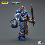 JOYTOY JT7677 Warhammer 40k 1: 18 Ultramarines Lieutenant with Power Fist
